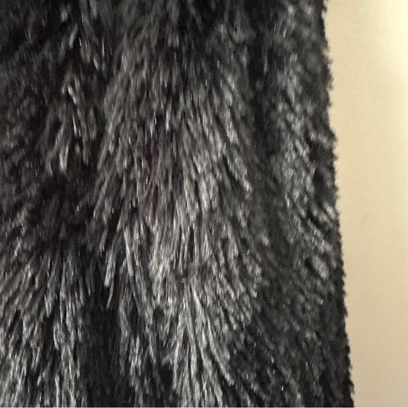 NWT Fashion Cropped Faux Fur Jacket & Coat, Warm Open Front, Black Size L/XLG - Picture 4 of 6